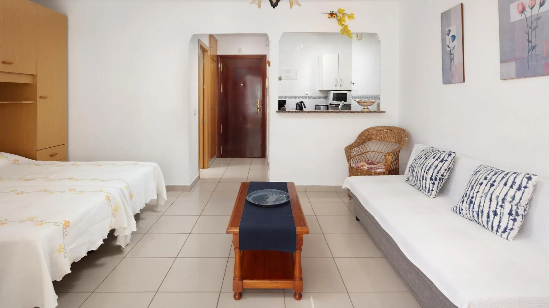 Apartment Estudio Bloque 84 Torrox Spain