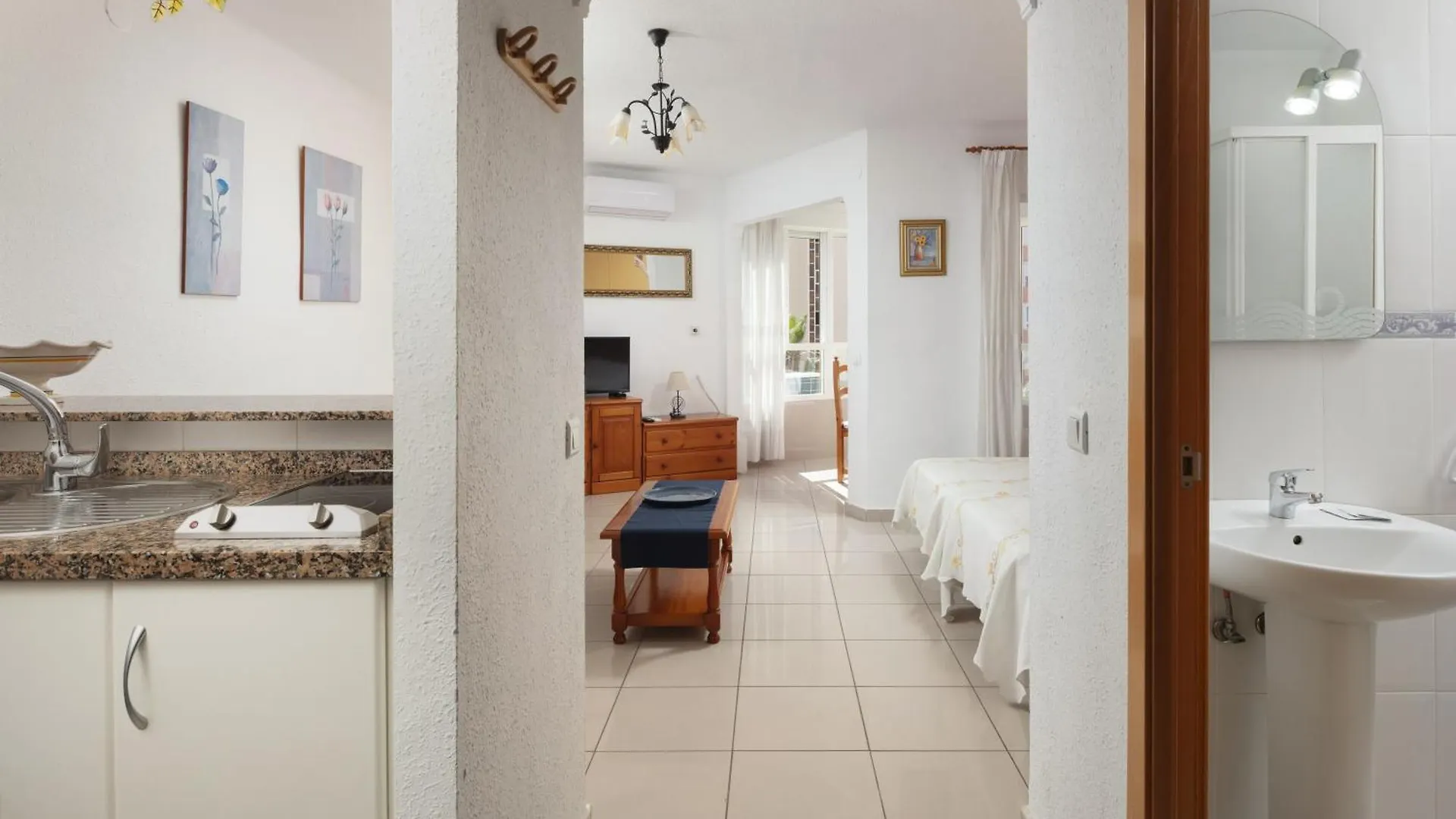 Estudio Bloque 84 Torrox Spain